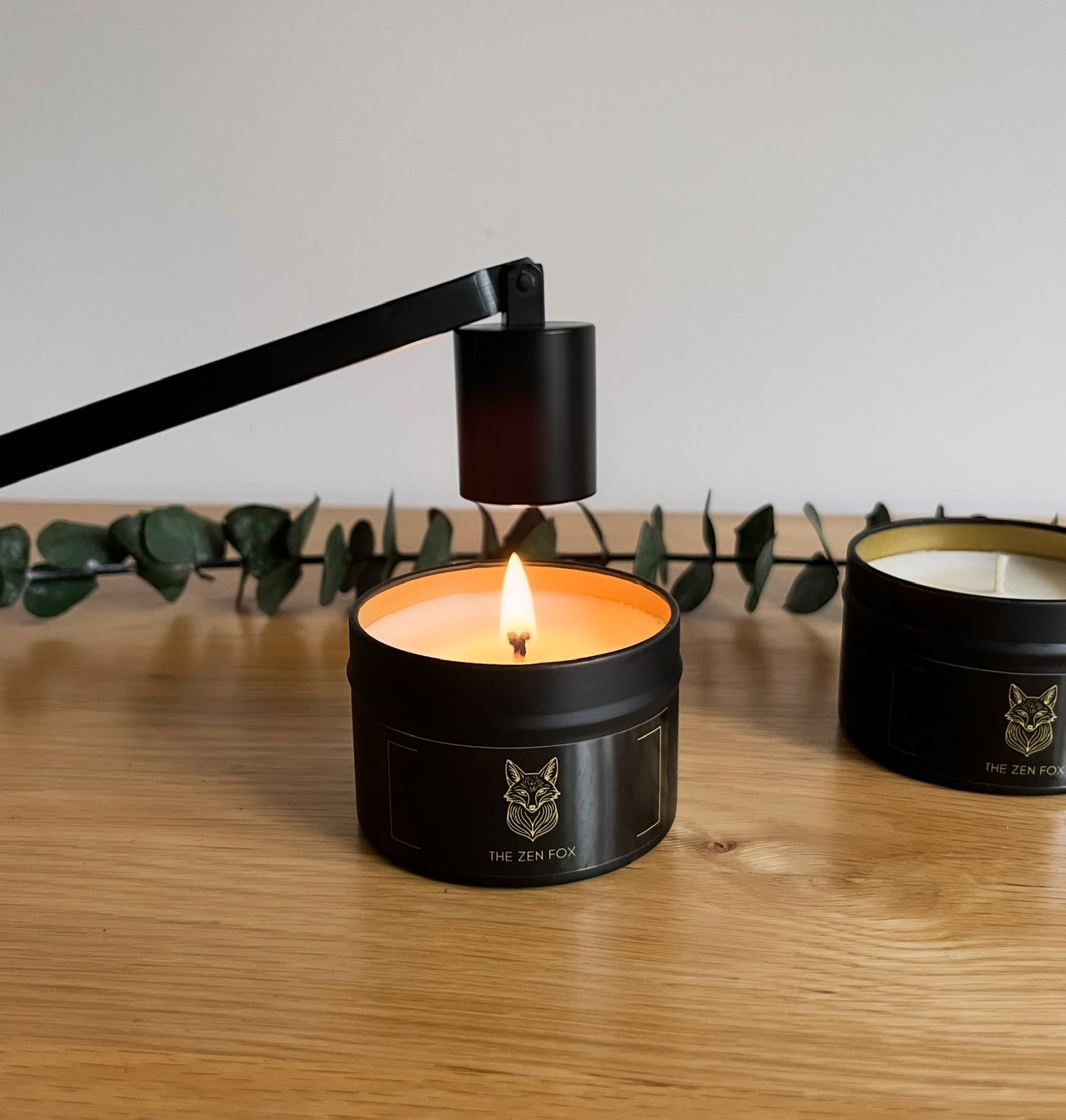 Minimalist Candle Snuffer – Elegant & Functional